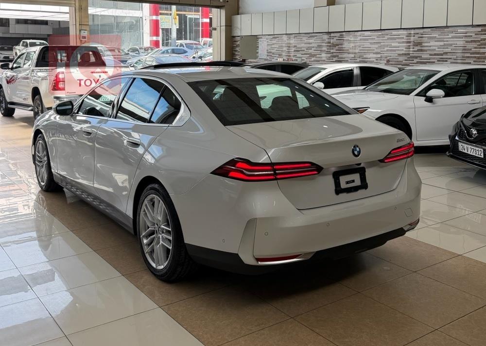 بي ام دبليو الفئة 5